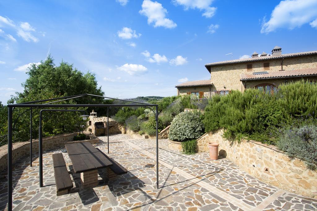 Вілла Casa Sandro A Podere Pascianella Castelmuzio Номер фото